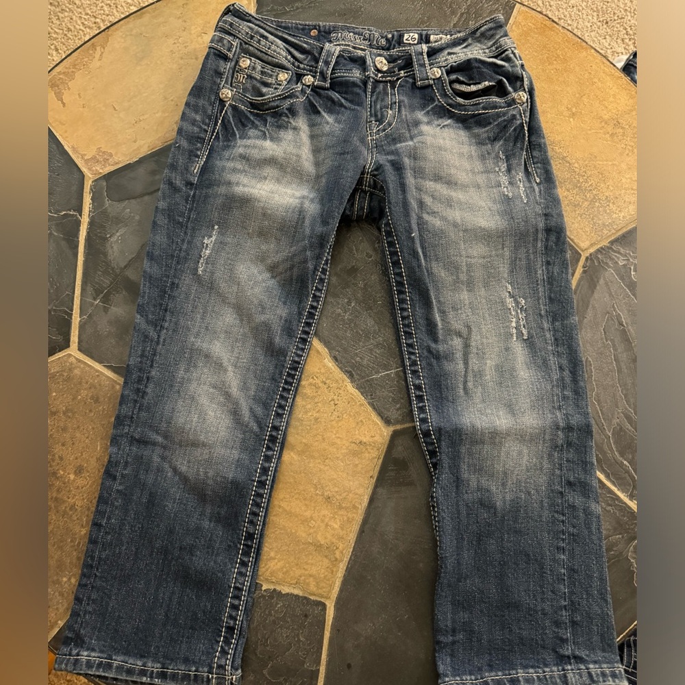 Miss Me Cuffed Capris, size 26